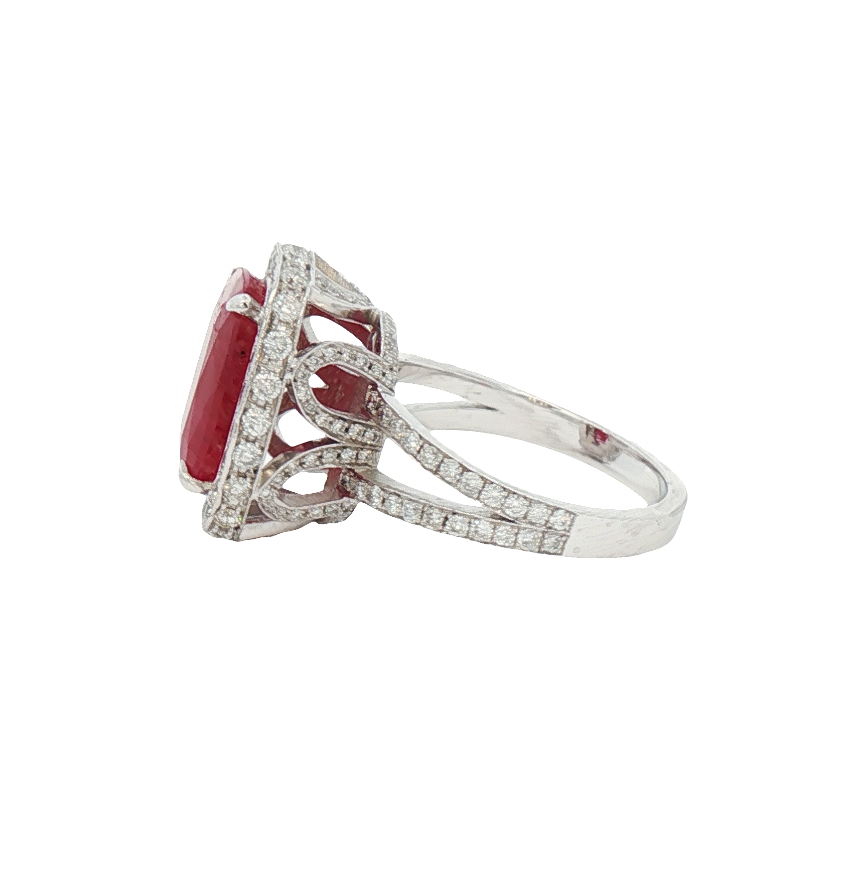 Platinum ring with 5.30 ct no-heat cushion-cut Mozambique ruby and 4.05 ct diamonds, certified by C. Dunaigre
