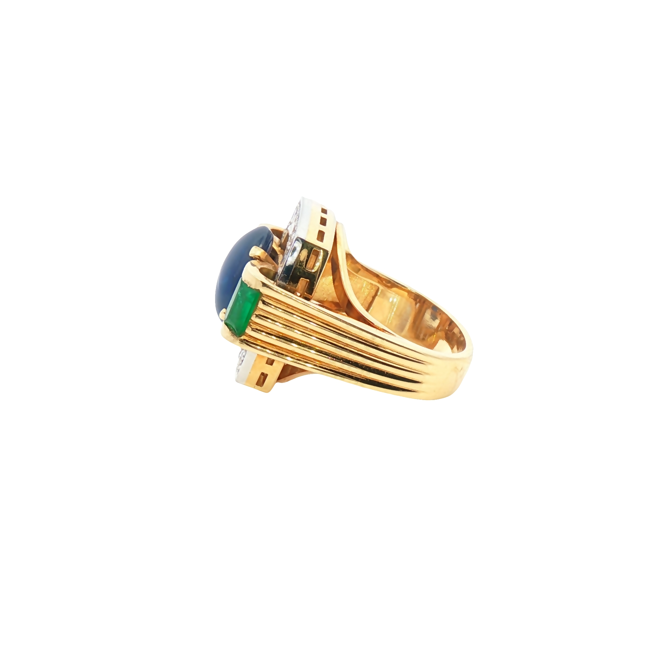 High-luxury Burmese 4.35 ct no-heat blue sapphire cabochon ring in 18K yellow gold with diamond accents