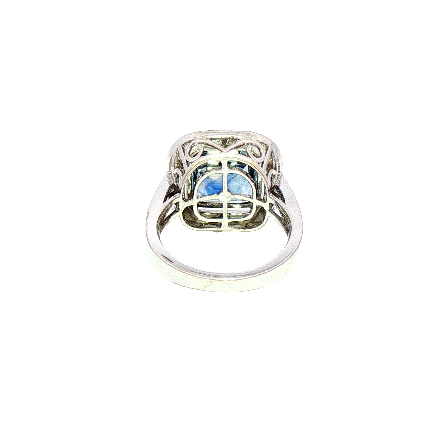 8.35 carat cushion-cut no-heat blue sapphire ring in 18K white gold with 0.72 carats diamonds, AGL certified