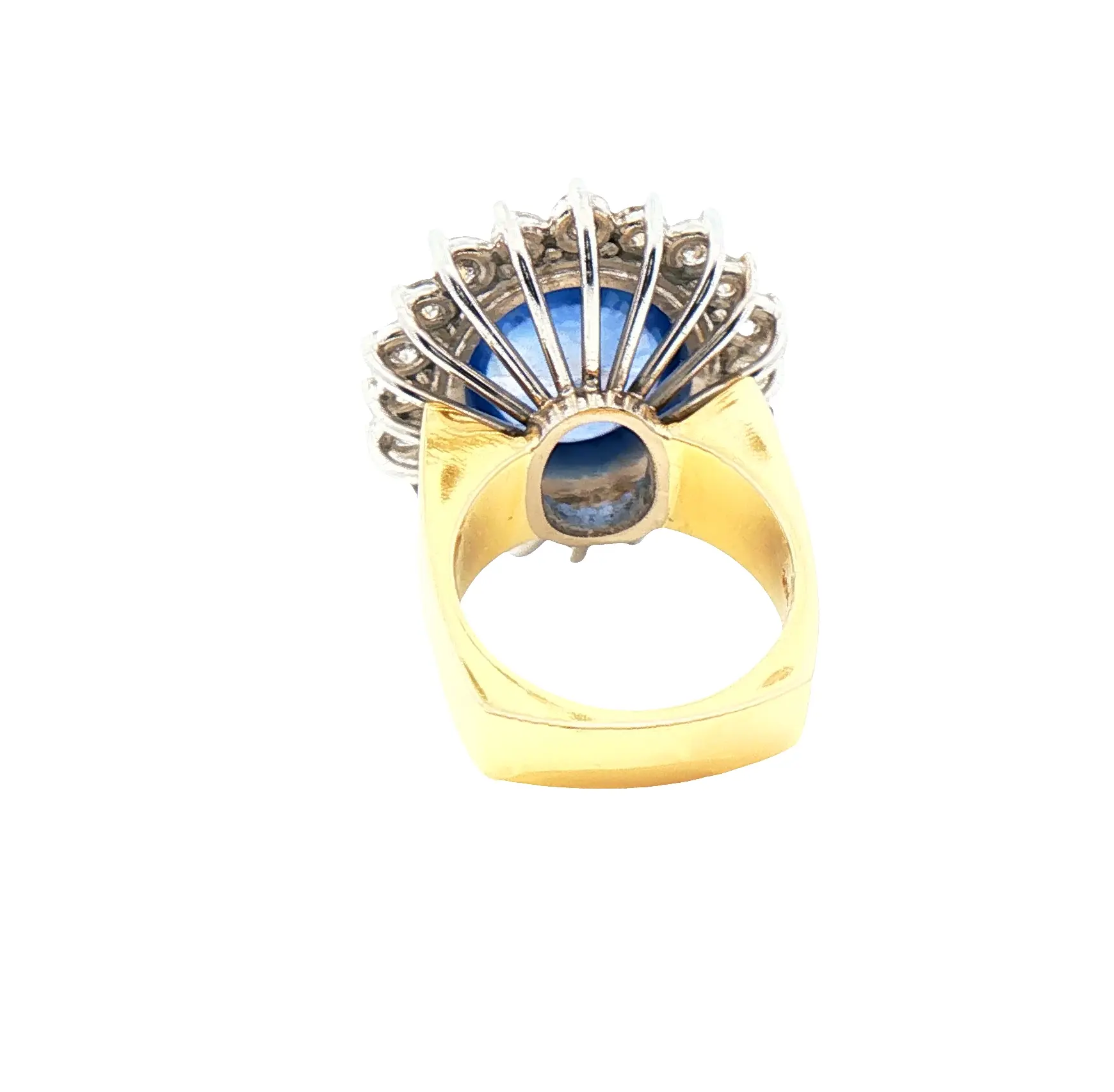 Exquisite 16.25 carat no-heat Ceylon blue sapphire cabochon ring with 3.15 carats diamonds in 18K yellow gold, AGL certified
